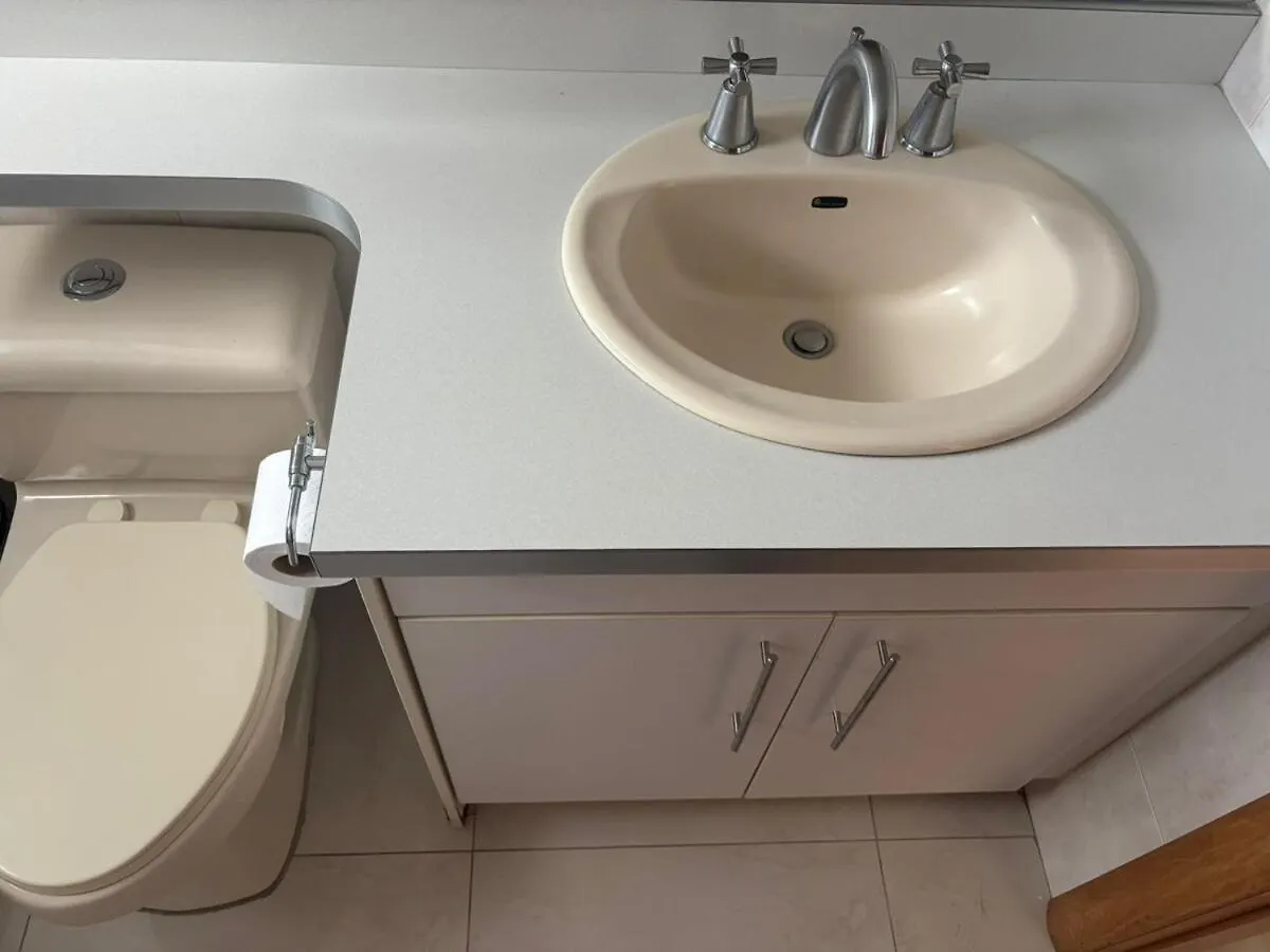 Departamento Deluxe Cumbaya Daire Quito 0*,